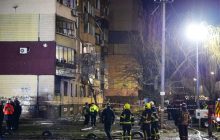 В Кривом Роге чтят память убитых российской ракетой горожан (видео)