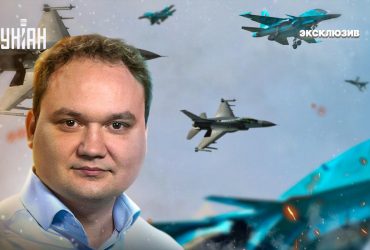 Поймать планирующую авиабомбу очень сложно. Поэтому лучше поймать самолет - что мы и делаем, - военный эксперт Александр Мусиенко