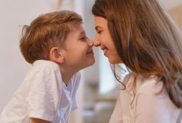 Коли День матері в Україні: дата свята та зворушливі традиції