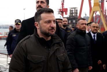 Президент Зеленский дал имя второму корвету ВМС ВСУ, который строят в Турции