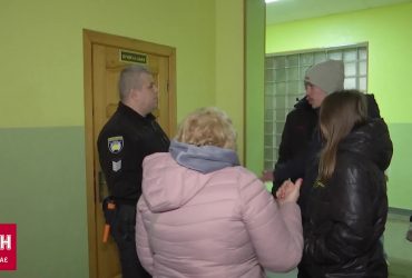 Полицейская издевалась над школьниками: "Если до вас не доходит, дойдет через боль"