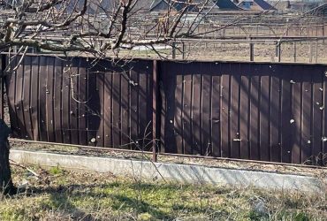 Внаслідок удару окупантів по Дніпропетровщині загинув юнак, його брат у важкому стані