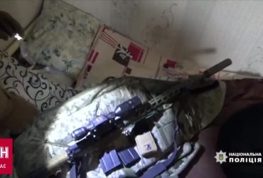 Мародеры в Херсоне. Циничные грабители переодевались в военную форму