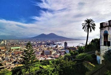 Понять и полюбить Неаполь: Марадона, клоуны и контрасты