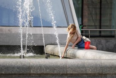 Синоптикиня повідомила, чи надовго в Україні затримається спека