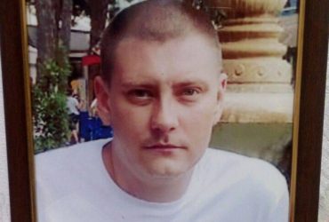 Посивів і пішов у запій: в Україні мінуснули героя сво (фото)