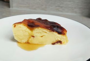 Чизкейк из 3 ингредиентов: легкий рецепт необычного йогуртового торта