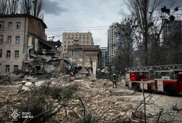 Ракетний удар по Києву: зруйновано частину будівлі Академії дизайну імені Бойчука - МКІП