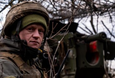 Нездатність Заходу відправити зброю Україні ставить Путіна на шлях перемоги, - Politico