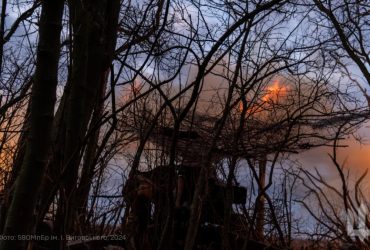 Росіяни активно штурмують на Донбасі і припинили атаки на одному з напрямків, - Генштаб