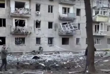 Двойной удар по Одессе 15 марта: уцелевший спасатель рассказал подробности (видео)