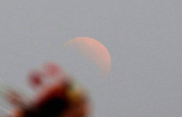 Первое суперноволуние весны: что можно изменить и что нельзя делать 10 марта