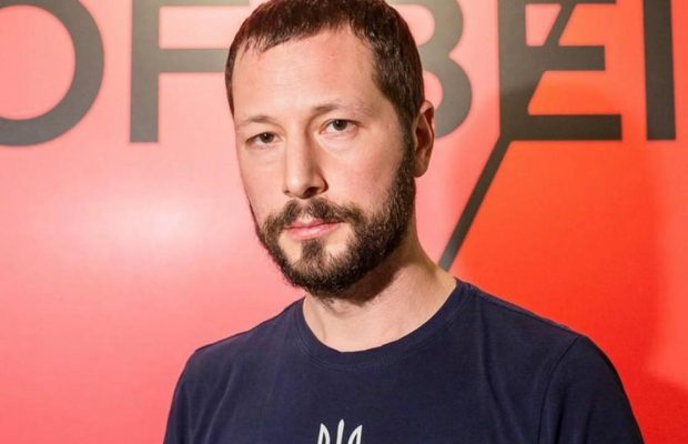 "Будет ждать": режиссер "20 дней в Мариуполе" рассказал, когда россияне должны увидеть этот фильм