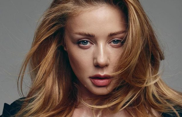 У Тіни Кароль запитали, скільки вона ще буде самотньою: реакція співачки