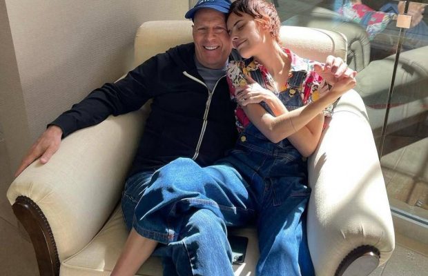 "Це змінило моє життя": донька Брюса Вілліса та Демі Мур невиліковно хвора