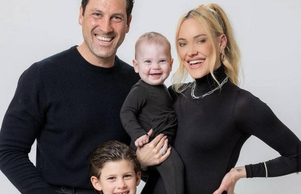 "Мы невероятно счастливы": Макс Чмерковский узнал пол третьего ребенка (видео)