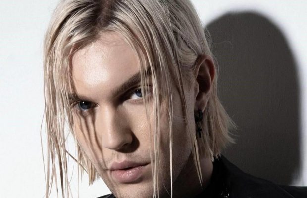 "Они убили во мне личность": визажист Егор Андрюшин рассказал о буллинге в школе