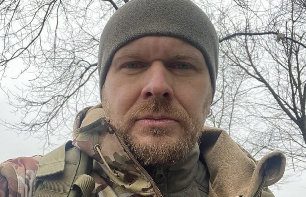 "Теперь должен выдержать": известный украинский певец-воин рассказал о серьезных операциях