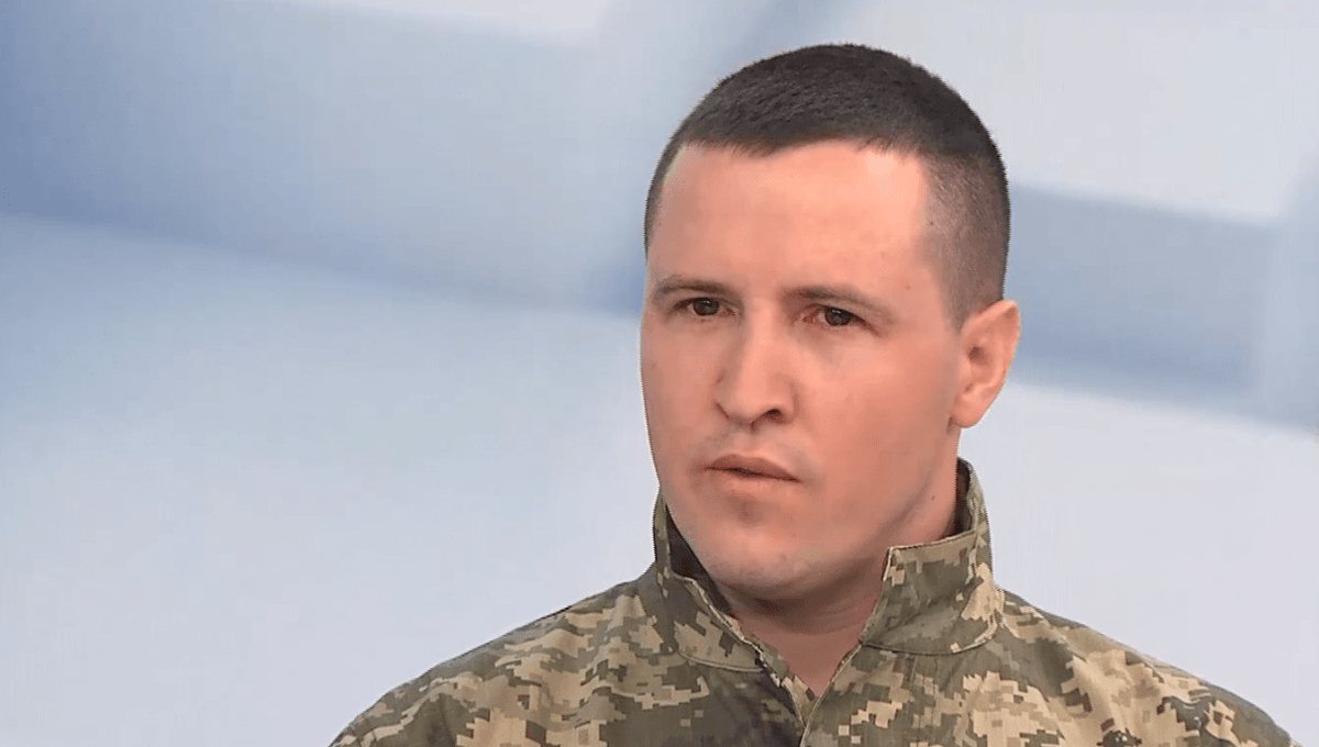За словами Олексія Фандецького, ворог знищував будь-який будинок, де перебували українські військові / скриншот За словами Олексія Фандецького, ворог знищував будь-який будинок, де перебували українські військові / скриншот