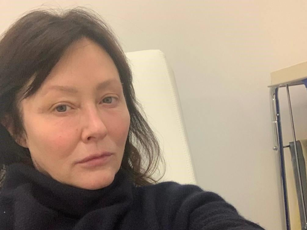 Актриса решила продать свои вещи и поехать отдыхать с мамой / фото инстаграм Шеннен Доэрти Актриса решила продать свои вещи и поехать отдыхать с мамой / фото инстаграм Шеннен Доэрти