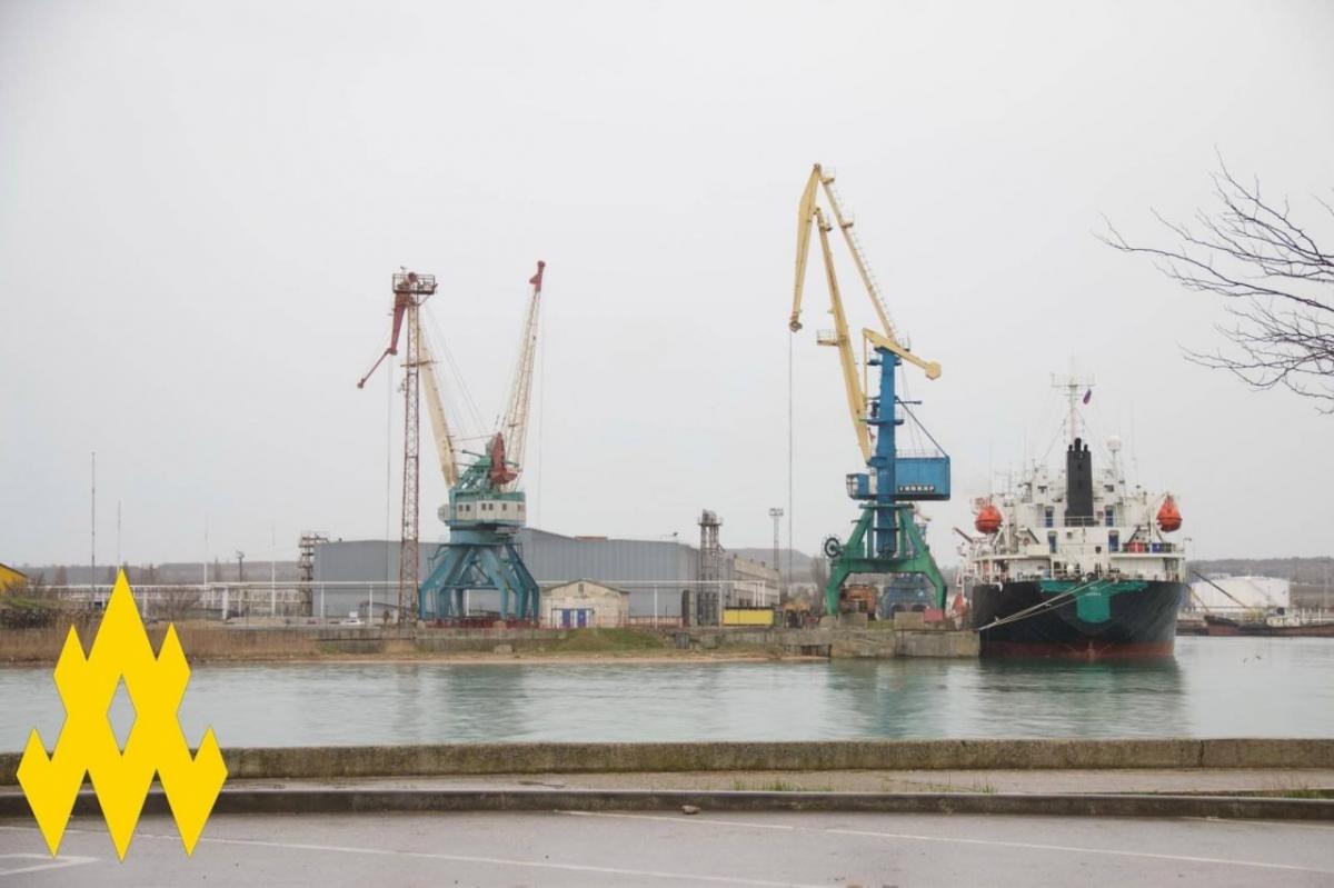 Окупанти стягують ППО до Кримського мосту, - партизани 'АТЕШ' (фото) Окупанти стягують ППО до Кримського мосту, - партизани 'АТЕШ' (фото)