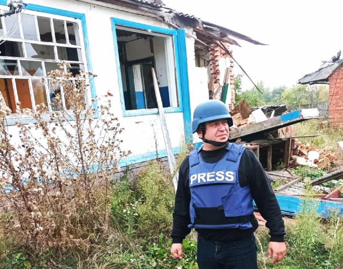 Редактор місцевої газети Олексій Пасюга, який евакуювався із Великої Писарівки / фото Facebook Олексія Пасюги Редактор місцевої газети Олексій Пасюга, який евакуювався із Великої Писарівки / фото Facebook Олексія Пасюги