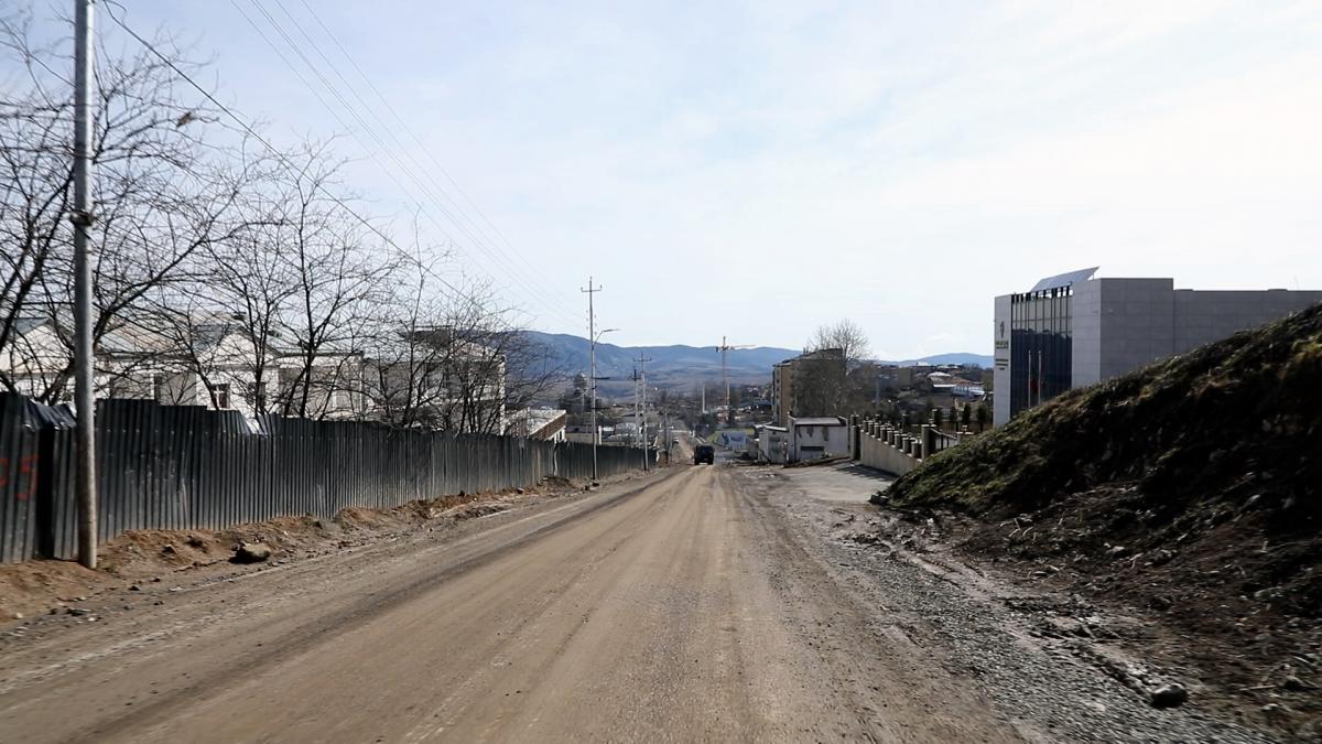 У Шуші було зруйновано багато будинків / фото Мубаріза Асланова