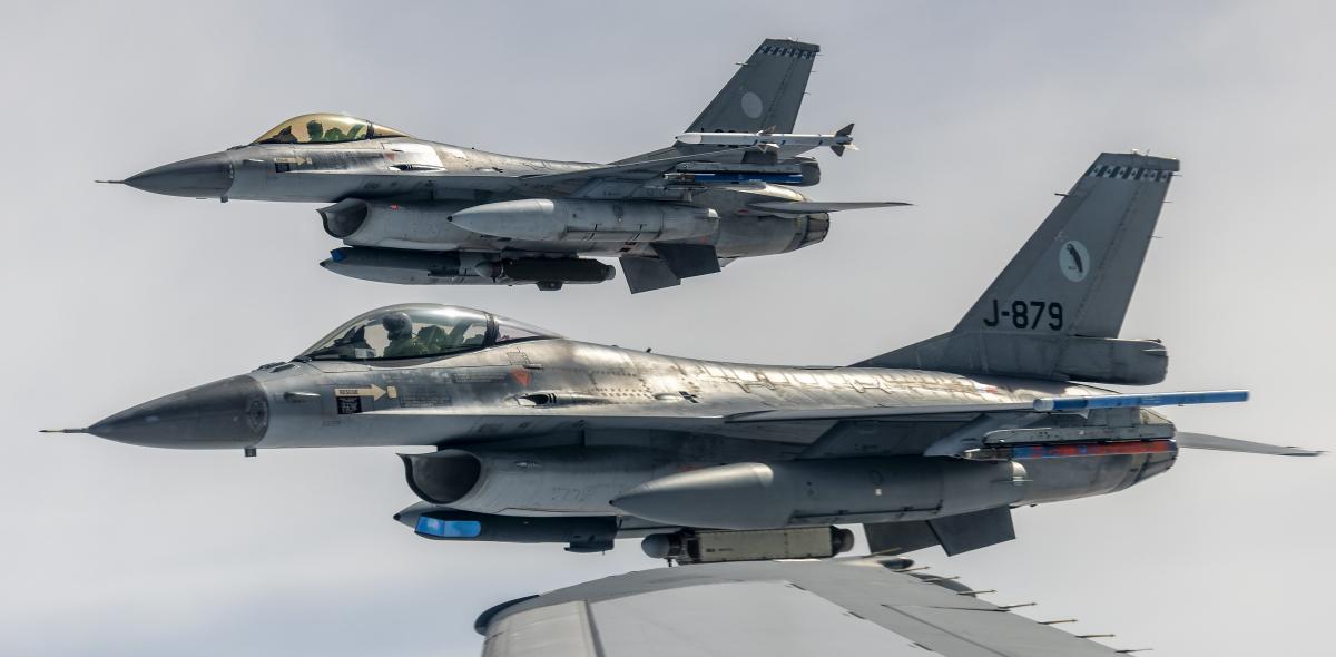 Украина скоро получит истребители F-16 / фото Getty Images