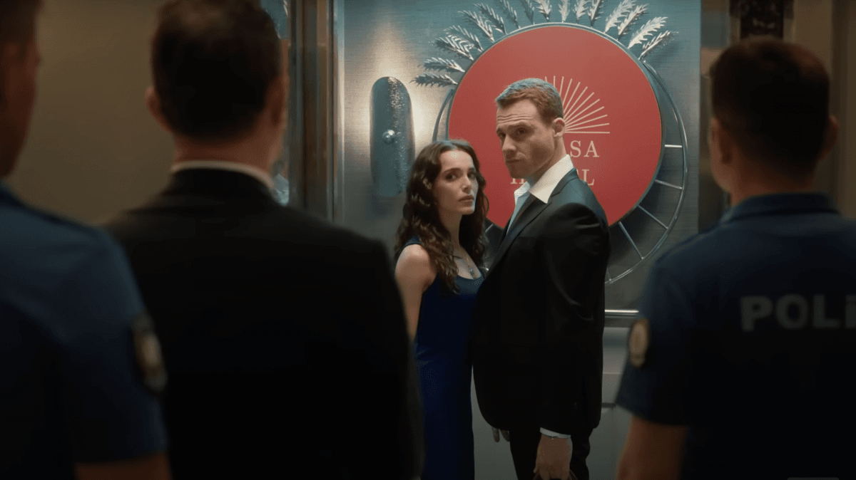Турецкие сериалы с любимыми актерами, которые удивят вас / Фото Скриншот из фильма "Если сильно полюбишь" Турецкие сериалы с любимыми актерами, которые удивят вас / Фото Скриншот из фильма "Если сильно полюбишь"