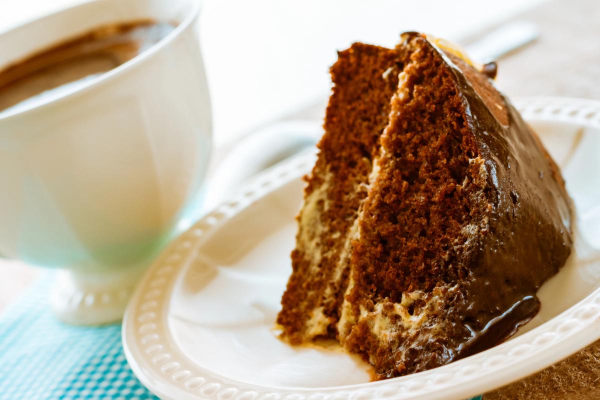 Торт получается нежным и с насыщенным вкусом / фото ua.depositphotos.com Торт получается нежным и с насыщенным вкусом / фото ua.depositphotos.com