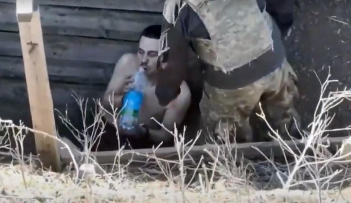 Окупант вирішив здатися у полон / скриншот з відео Окупант вирішив здатися у полон / скриншот з відео