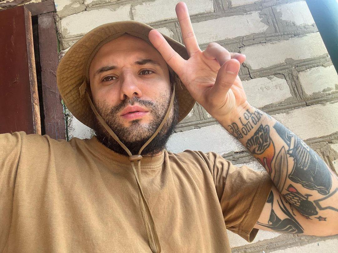 Віктор Розовий натякнув на новий роман / фото instagram.com/viktor.rozoviy Віктор Розовий натякнув на новий роман / фото instagram.com/viktor.rozoviy