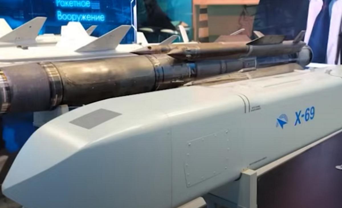 Він додав, що складно сказати скільки ракет Х-69 у росіян / скриншот Він додав, що складно сказати скільки ракет Х-69 у росіян / скриншот