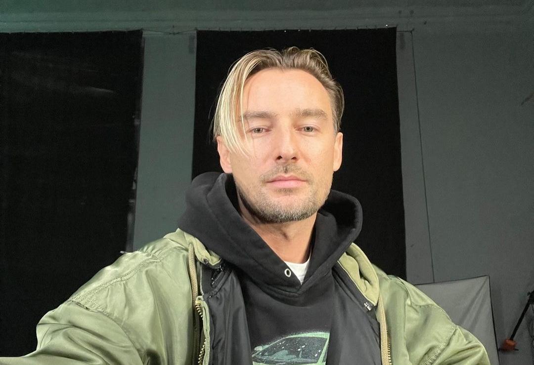 Дети встретились с отцом в Испании / Фото Скриншот Instagram Дети встретились с отцом в Испании / Фото Скриншот Instagram