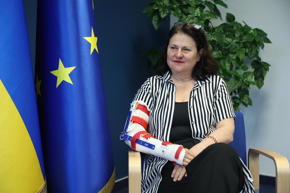 За межами України існує думка, що в Україні є проблеми з корупцією, - посол ЄС в Україні Катаріна Матернова / фото УНІАН За межами України існує думка, що в Україні є проблеми з корупцією, - посол ЄС в Україні Катаріна Матернова / фото УНІАН