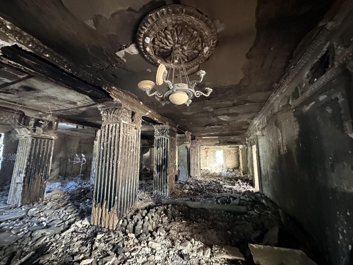 Росіяни знищують усі будинки, будь-що, що може служити та працювати як укріплення / фото Богдана Зуякова