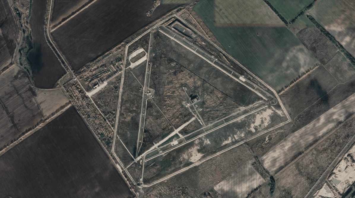 Вид российской загоризонтальной радиолокационной станции со спутника / фото Google Earth Вид российской загоризонтальной радиолокационной станции со спутника / фото Google Earth
