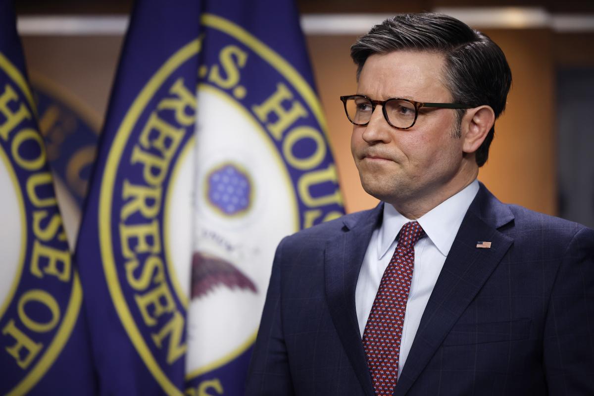 Майк Джонсон говорит, что США не хотят вмешиваться в войну вообще / фото Getty Images