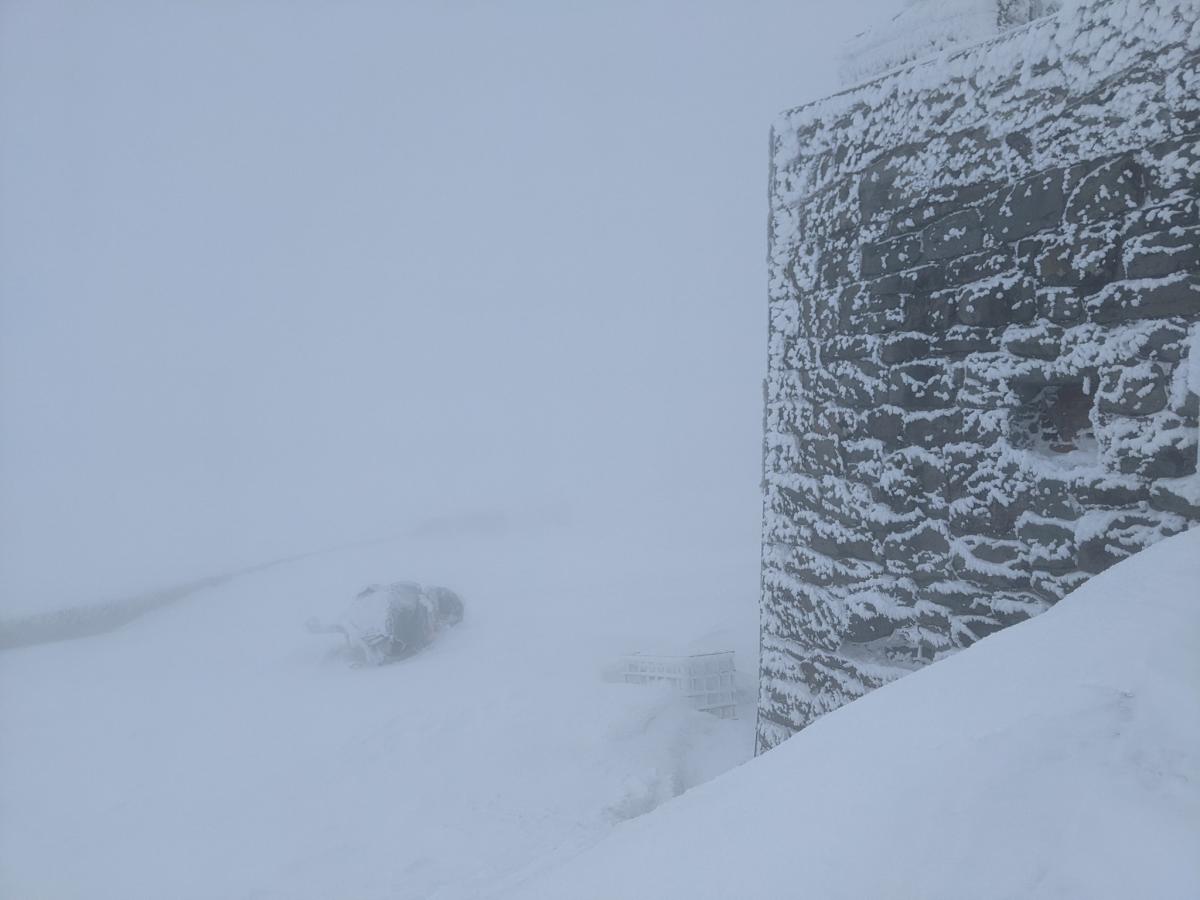 У Карпати повернулася справжня зимова погода / фото Чорногірський гірський пошуково-рятувальний пост