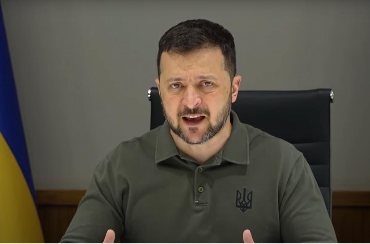 Зеленський прокоментував удар по гіпермаркету в Харкові / скріншот Зеленський прокоментував удар по гіпермаркету в Харкові / скріншот