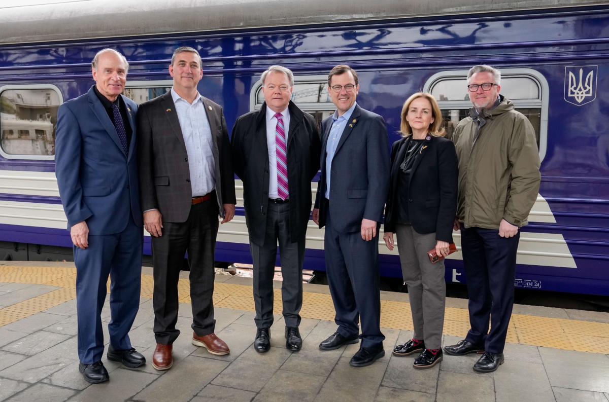 За словами парламентаріїв та дипломатів, відданість США Україні є непохитною / фото twitter.com/USEmbassyKyiv