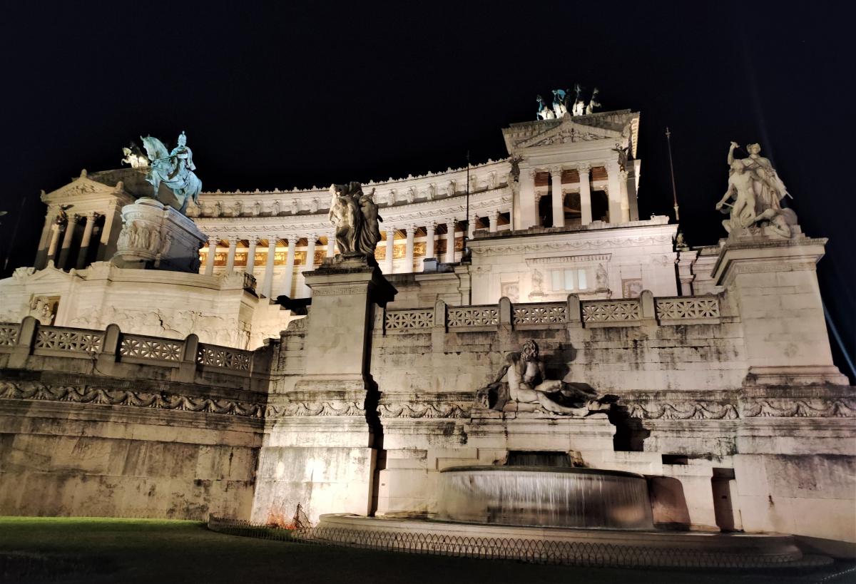 Монумент Витториано в Риме / фото Марина Григоренко