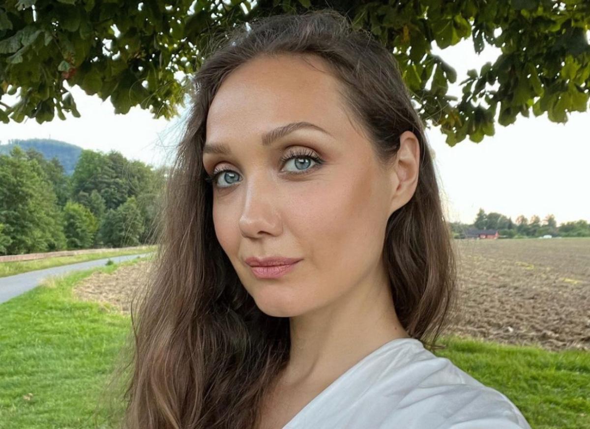 Евгения Власова показала тизер к новой песне / Скриншот Instagram Евгения Власова показала тизер к новой песне / Скриншот Instagram