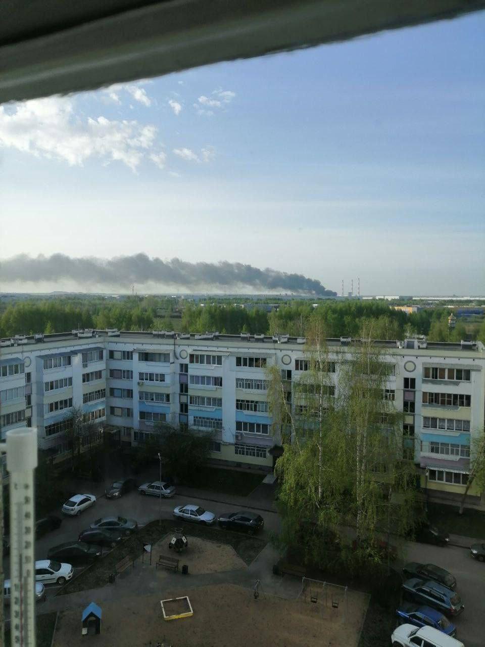 У Росії потужно спалахнув головний завод корпорації КамАЗ: що відомо (фото, відео)
