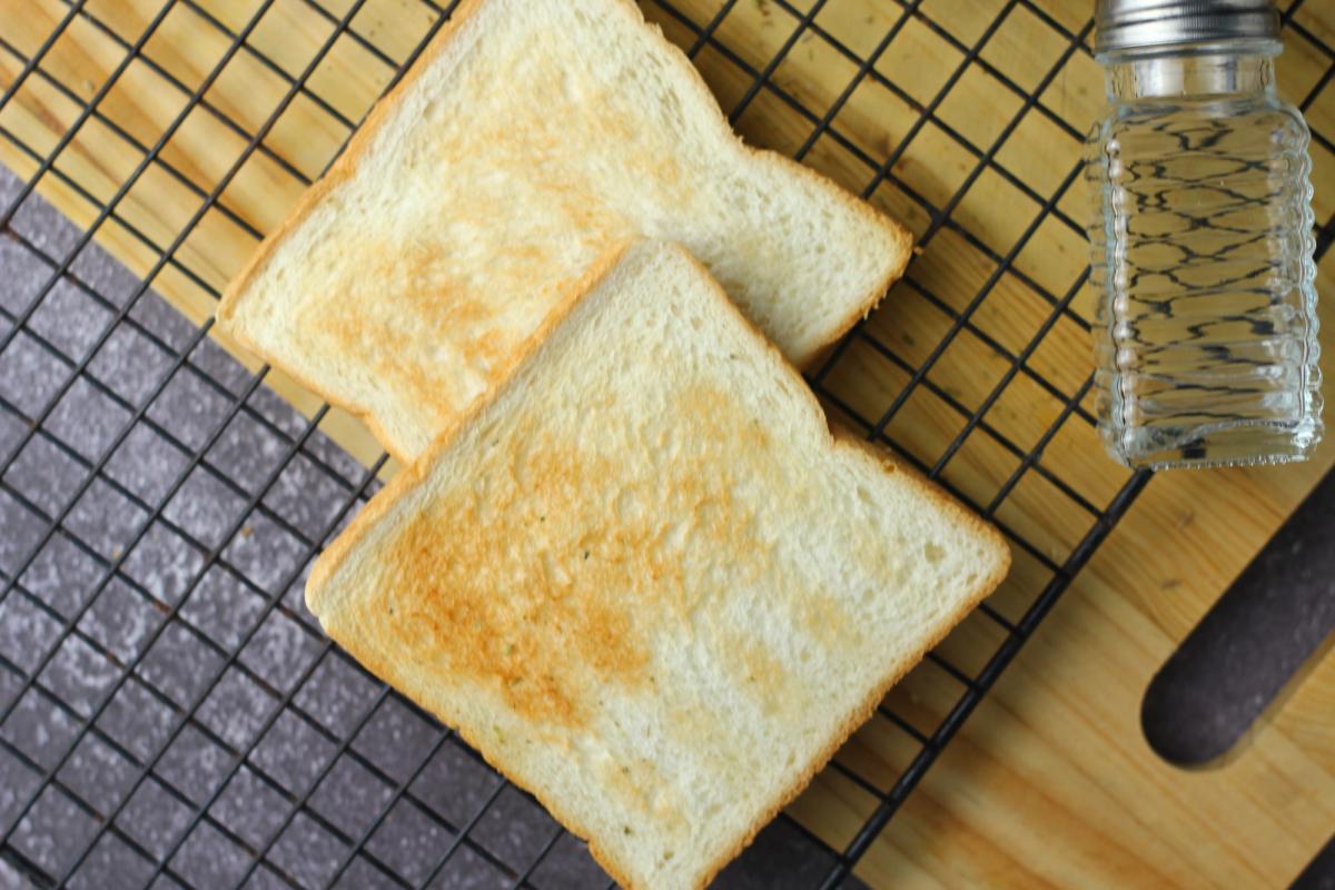 Французский тост может показаться простым в приготовлении, но чаще всего мы делаем его неправильно.