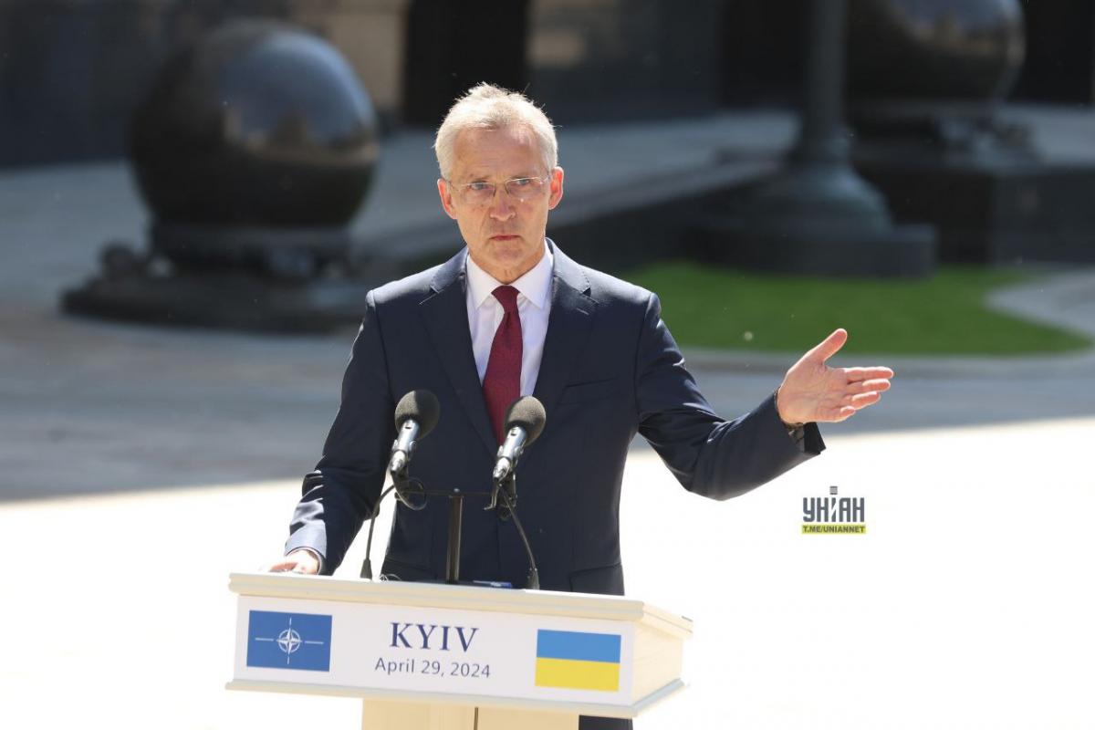 Столтенберг висловився про погрози Путіна / фото УНІАН, Виктор Ковальчук