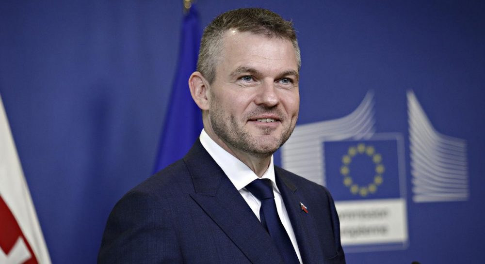 влада Братислави висловилася проти військової підтримки