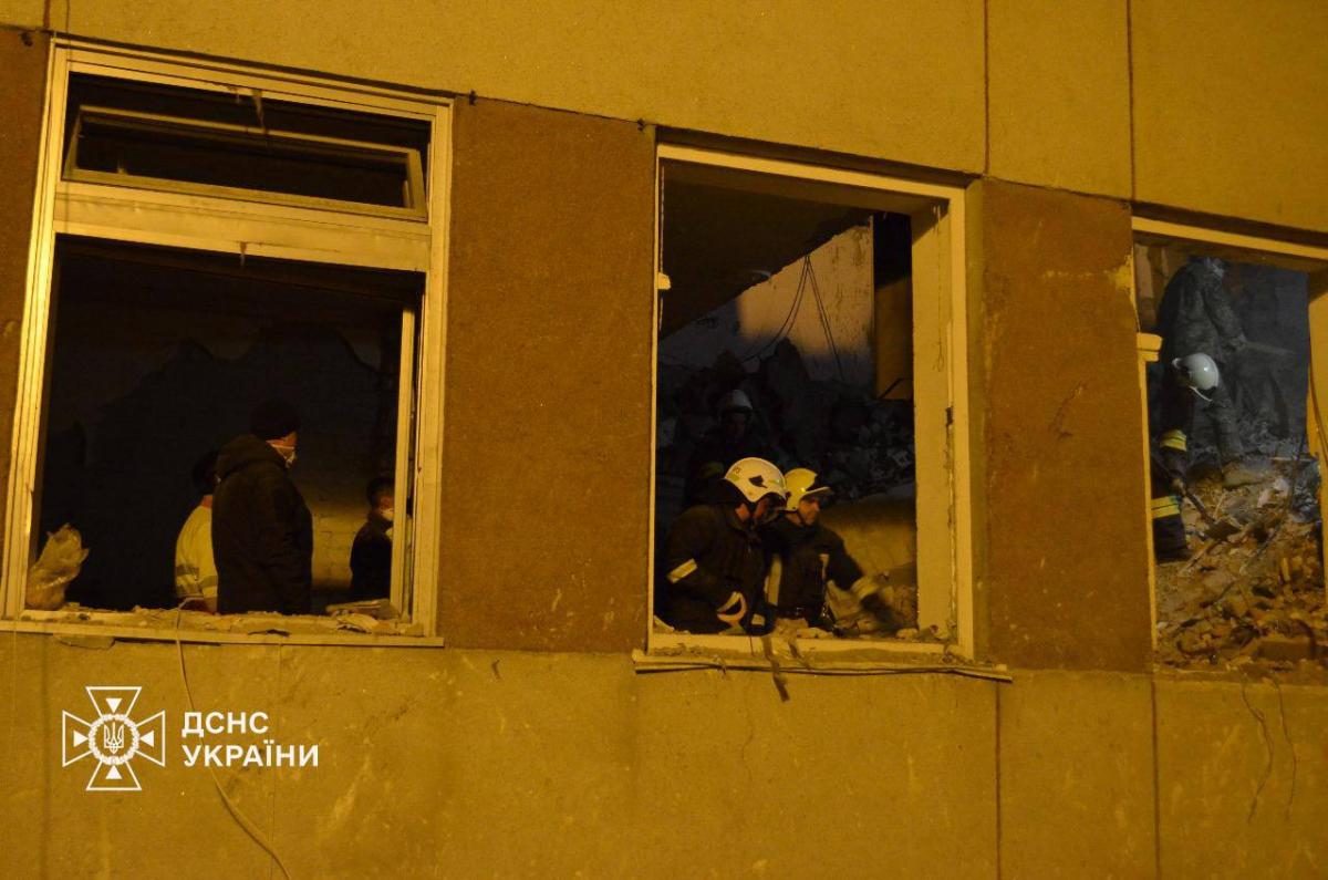 Фото Смертоносний удар росіян по Чернігову 18 квітня 2024