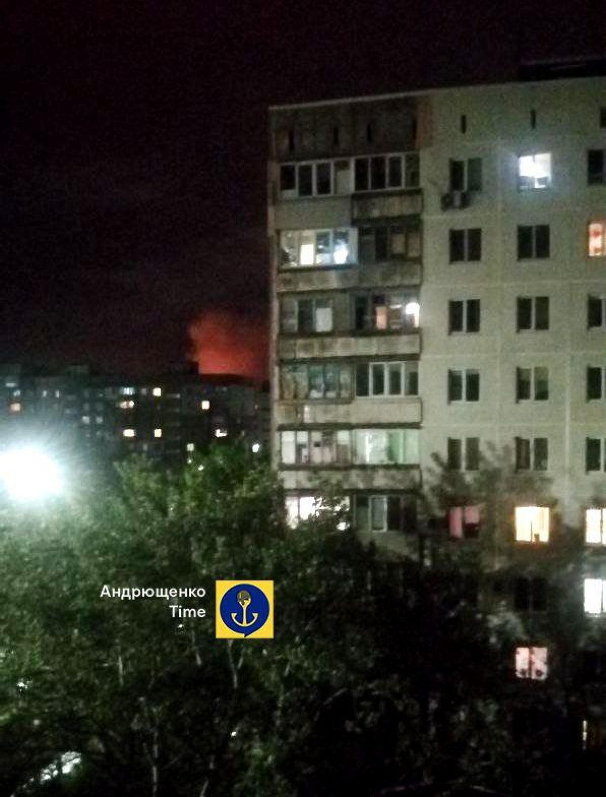 There is a fiery glow in the sky of Mariupol: what is known (photo ...