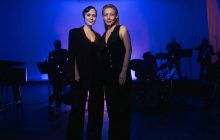 Юлия Санина довела до мурашек проникновенным исполнением культового хита 1960-х "Коханий"